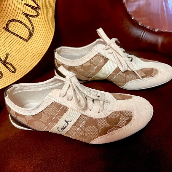 Coach sneakers - in very good condition - Picture 2 of 5